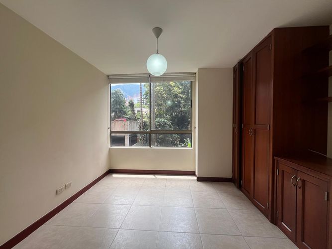 Apartamento de 3 alcobas en venta en El Poblado, Medellín, 129 m² · foto 14 de 18