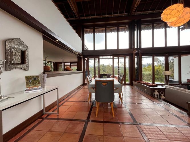 Casa de 3 alcobas en venta en Escobero, Envigado, 410 m² · foto 5 de 20