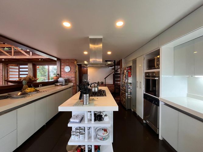 Casa de 3 alcobas en venta en Escobero, Envigado, 410 m² · foto 6 de 20