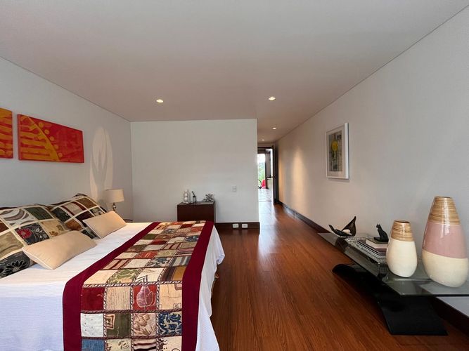 Casa de 3 alcobas en venta en Escobero, Envigado, 410 m² · foto 7 de 20