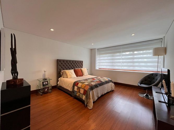 Casa de 3 alcobas en venta en Escobero, Envigado, 410 m² · foto 11 de 20