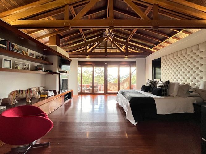 Casa de 3 alcobas en venta en Escobero, Envigado, 410 m² · foto 13 de 20