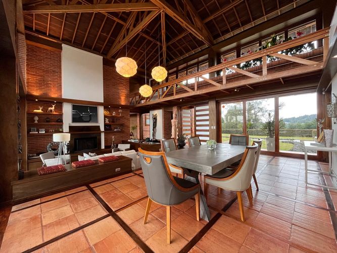 Casa de 3 alcobas en venta en Escobero, Envigado, 410 m² · foto 15 de 20
