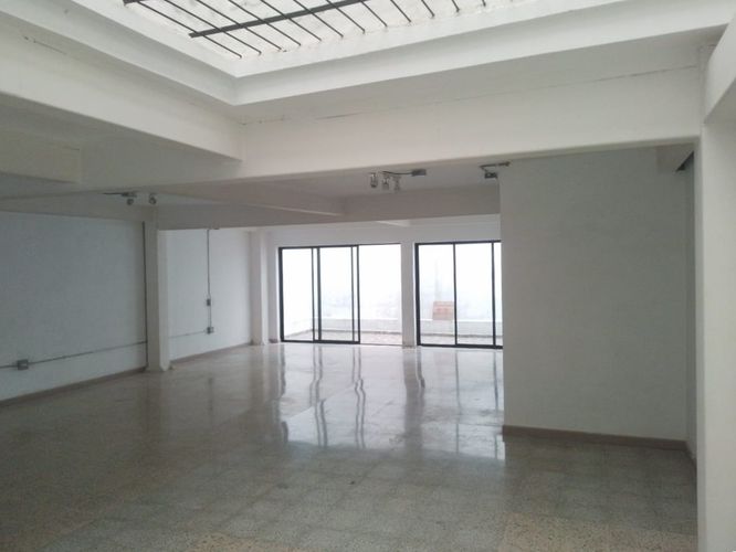 Local en arriendo en Belén, Medellín, 387 m² · foto 4 de 12