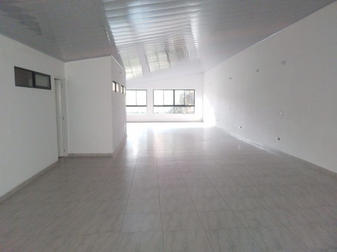 Local en arriendo en Belén, Medellín, 189 m² · foto 2 de 10