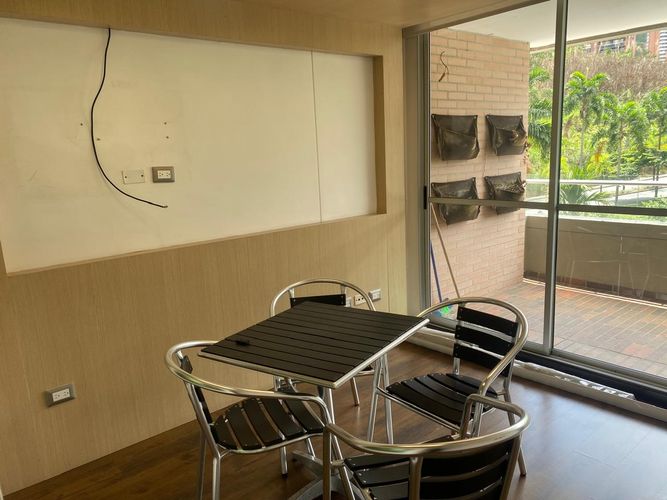 Oficina en venta en El Poblado, Medellín, 47 m² · foto 15 de 18