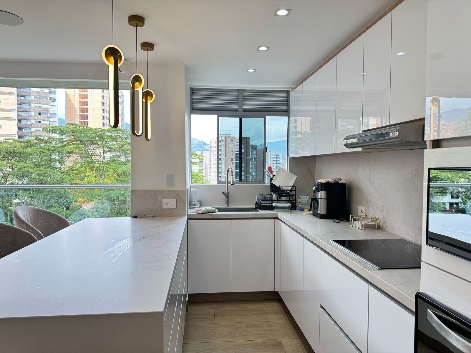 Apartamento en venta en Cumbres, Envigado · foto 5 de 18