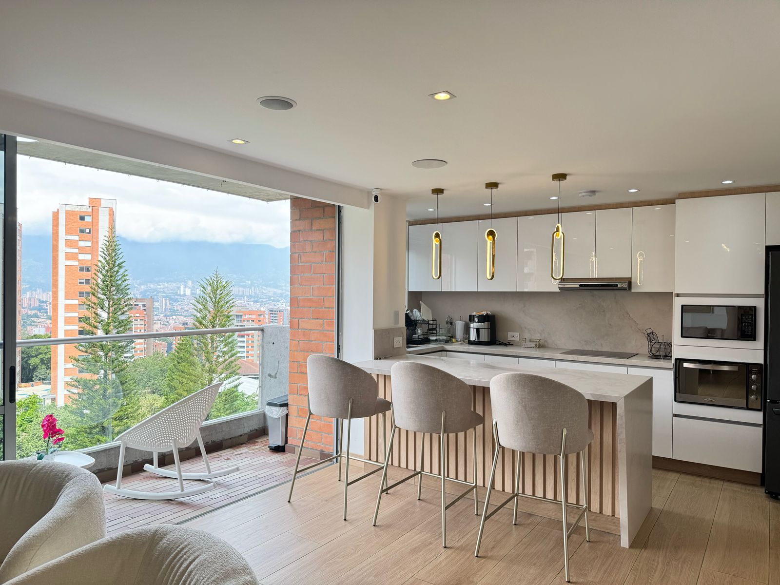 Apartamento en venta en Cumbres, Envigado · foto 6 de 18