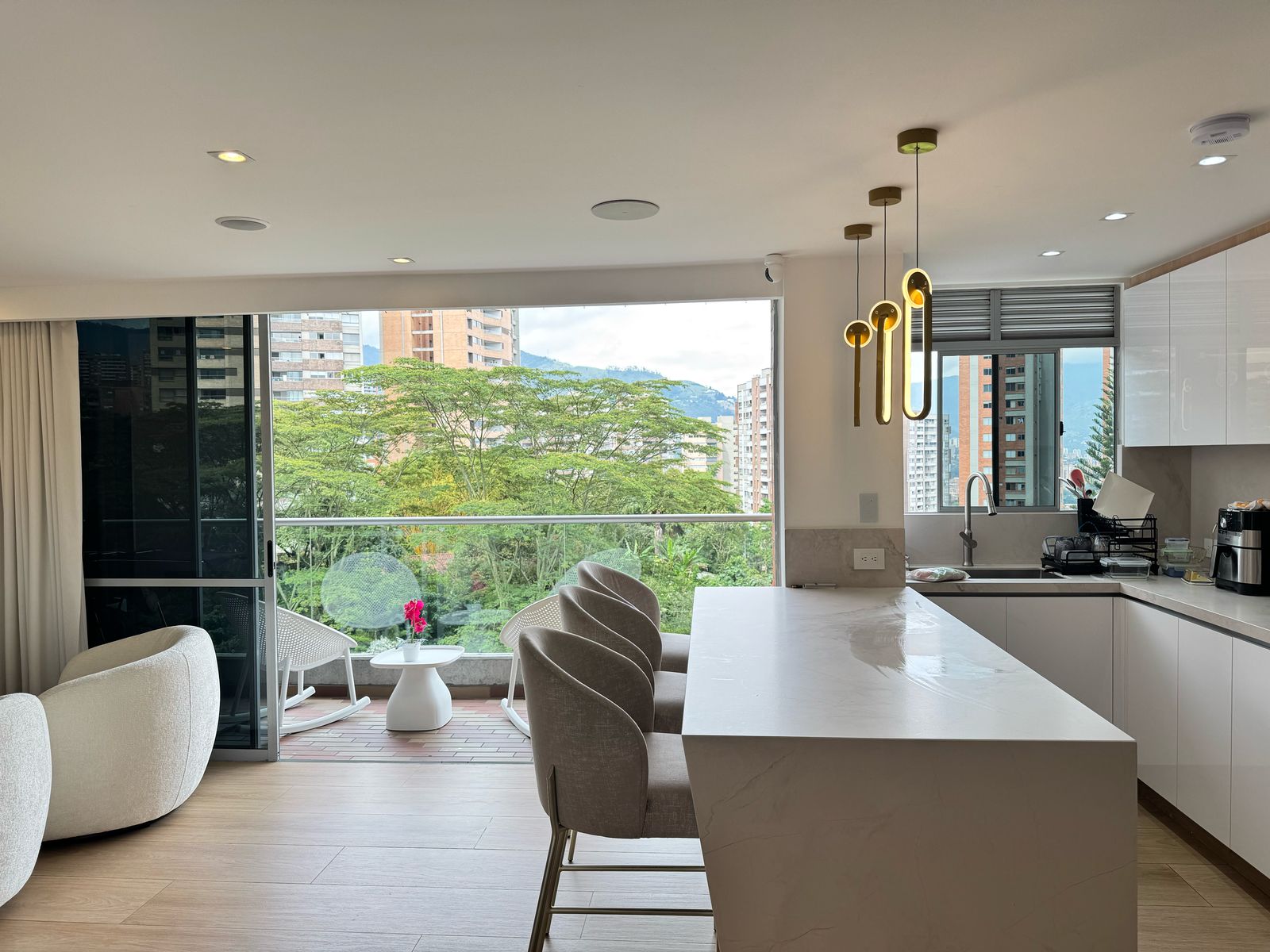 Apartamento en venta en Cumbres, Envigado · foto 8 de 18