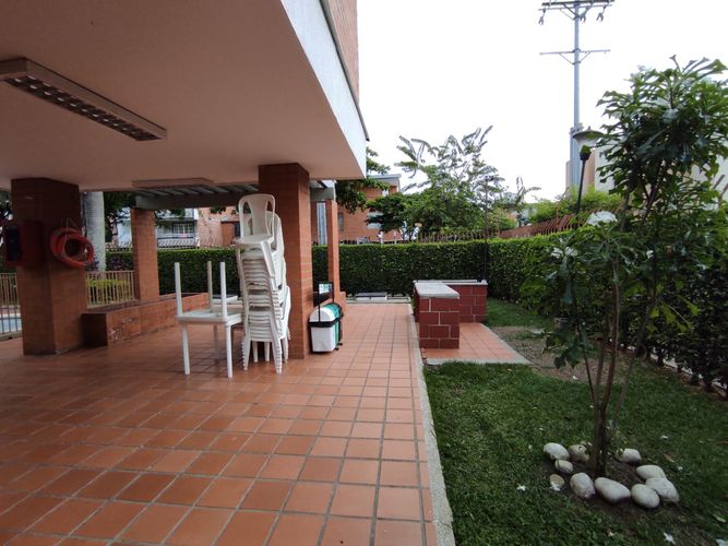 Apartamento de 2 alcobas en venta en Senderos Del Lili, Cali, 50 m² · foto 9 de 12