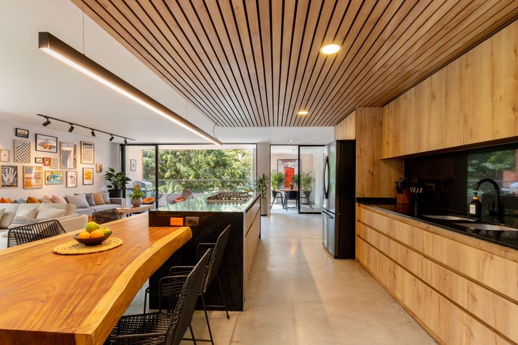 Apartamento de 3 alcobas en arriendo en El Poblado, Medellín, 192 m² · foto 18 de 20