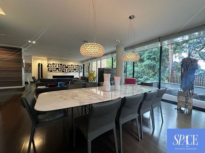 Casa de 5 alcobas en venta en Chicó Alto, Bogotá, 525 m² · foto 6 de 22