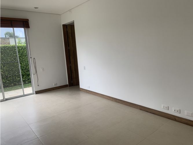 Casa de 4 alcobas en venta en Vía El Caimo, Armenia, 205 m² · foto 19 de 24