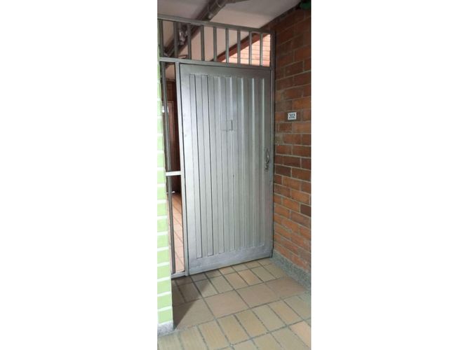 Local en arriendo en Belén, Medellín, 95 m² · foto 7 de 9