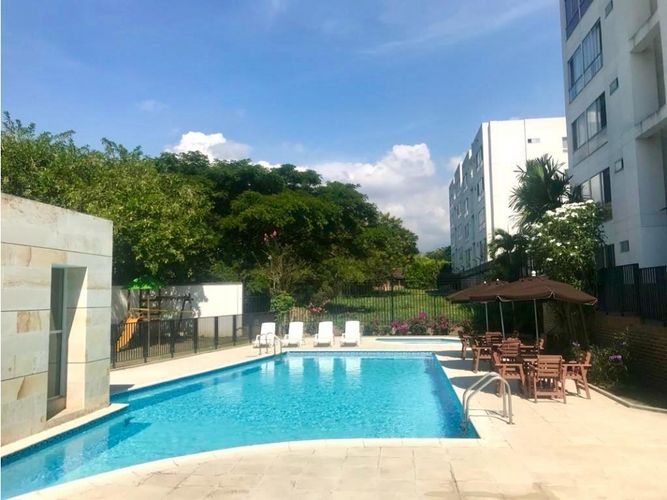 Apartamento de 4 alcobas en venta en Pance, Cali, 131 m² · foto 2 de 24
