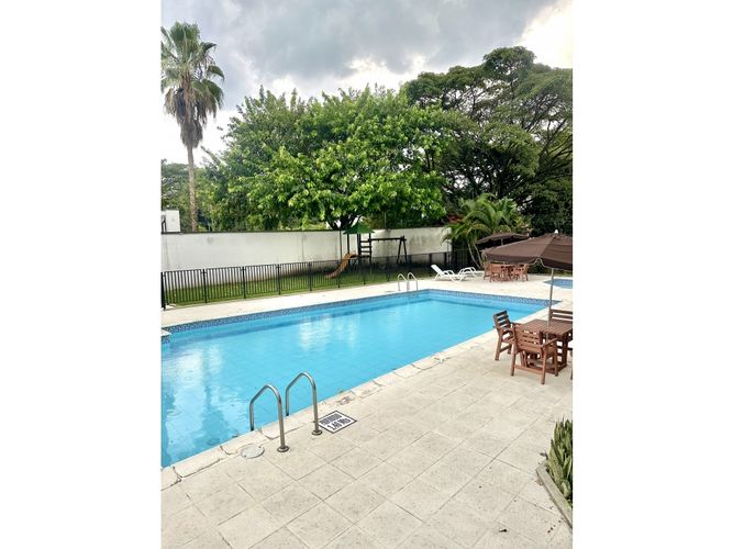 Apartamento de 4 alcobas en venta en Pance, Cali, 131 m² · foto 3 de 24