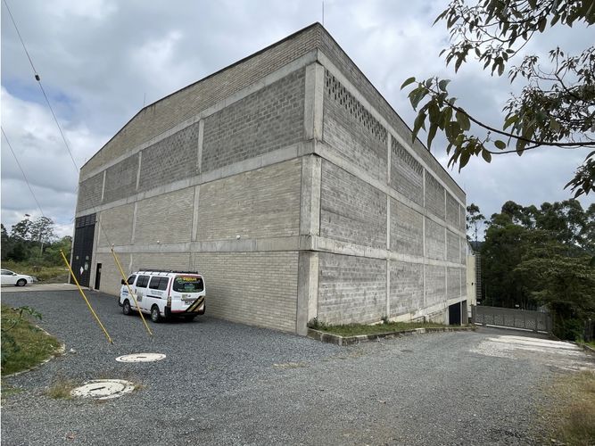 Bodega en venta en La Mosca, Guarne, 942 m² · foto 5 de 12