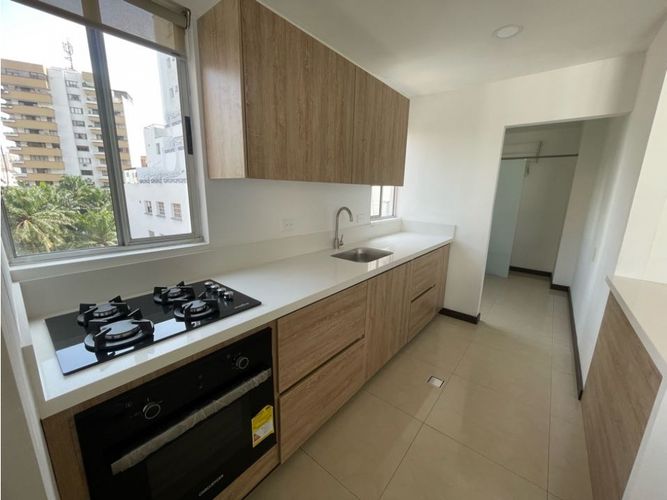 Apartamento de 1 alcoba en venta en Versalles, Cali, 88 m² · foto 3 de 14