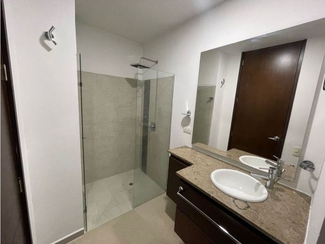 Apartamento de 1 alcoba en venta en Versalles, Cali, 88 m² · foto 6 de 14