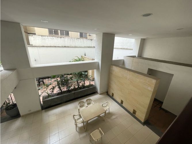 Apartamento de 1 alcoba en venta en Versalles, Cali, 88 m² · foto 14 de 14