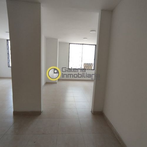 Local en arriendo en San Francisco, Bucaramanga, 12 m² · foto 2 de 11