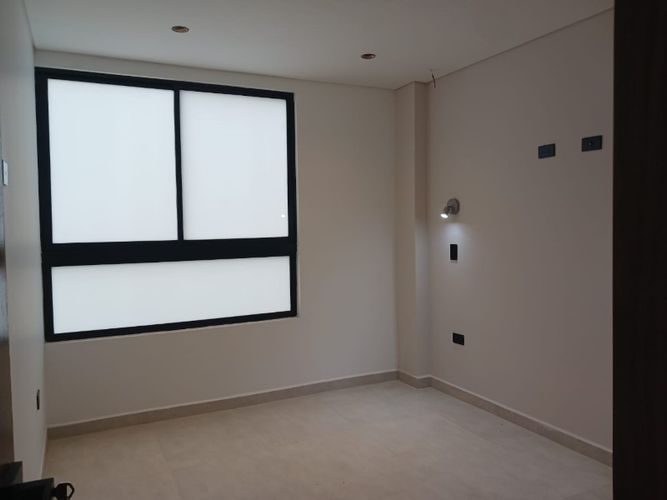 Casa de 6 alcobas en venta en El Porvenir, Rionegro, 250 m² · foto 4 de 17