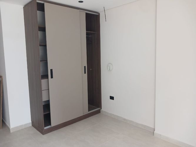 Casa de 6 alcobas en venta en El Porvenir, Rionegro, 250 m² · foto 6 de 17