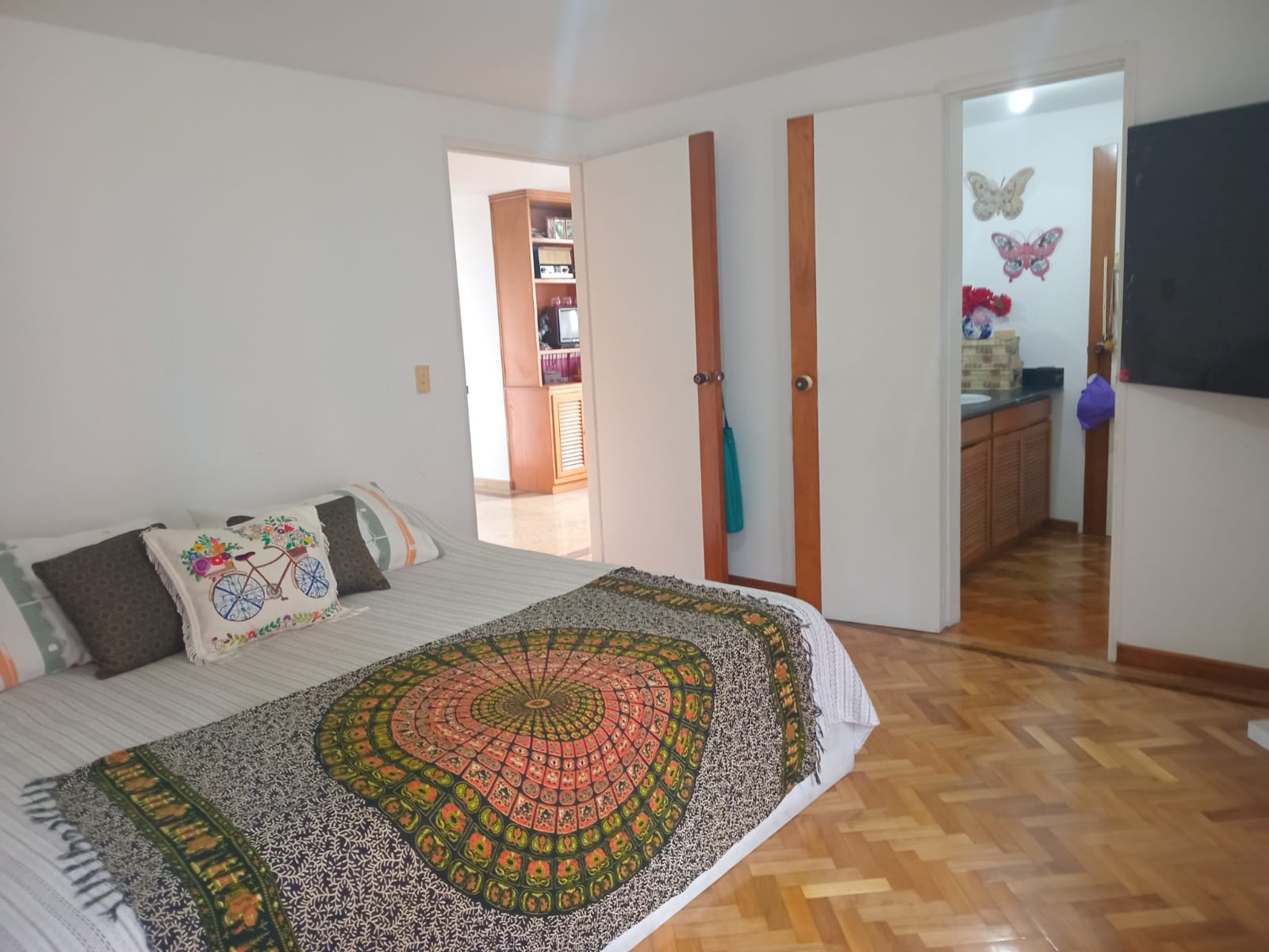 Apartamento en venta en El Poblado, Medellín · foto 8 de 18
