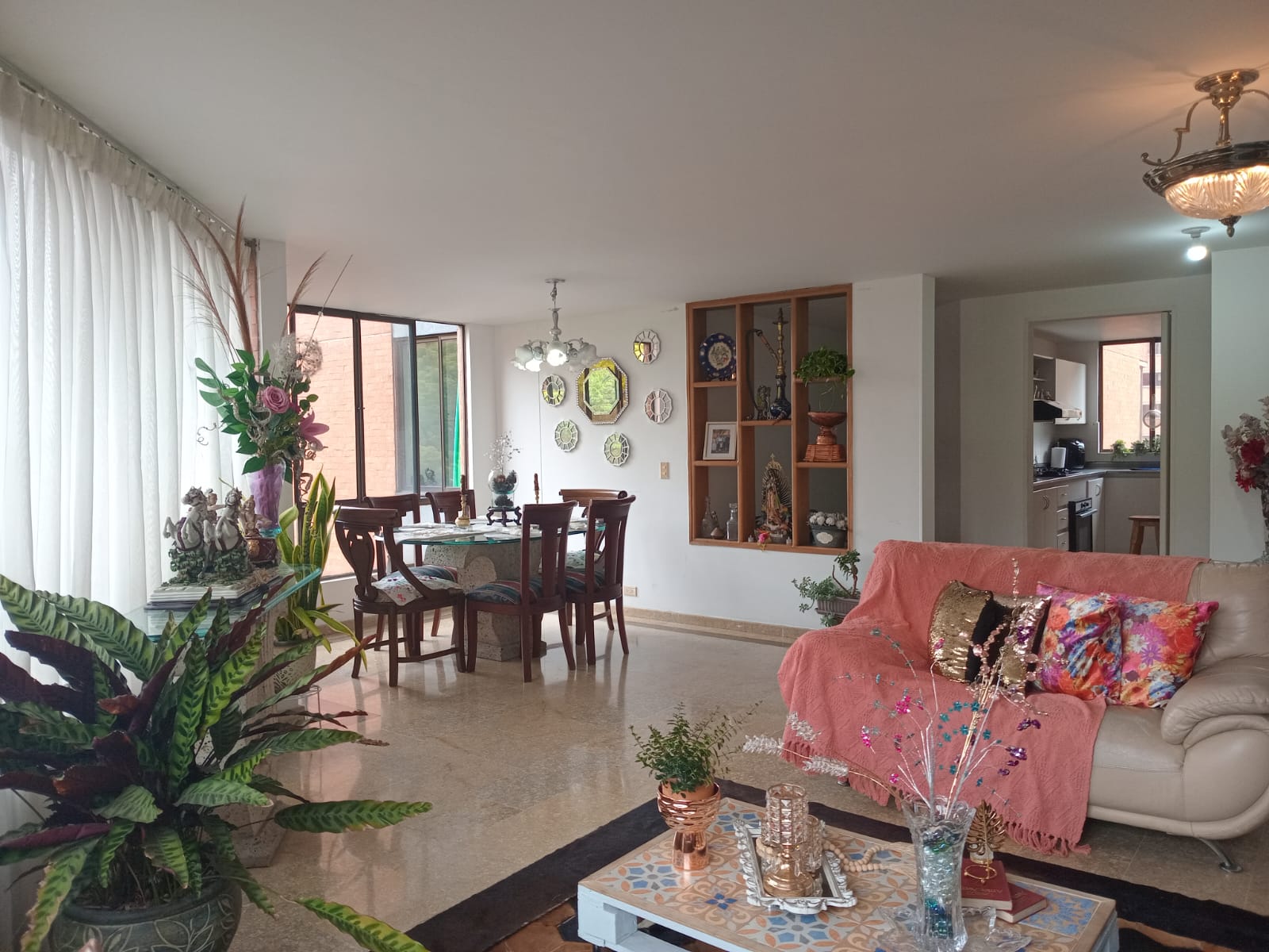 Apartamento en venta en El Poblado, Medellín · foto 14 de 18
