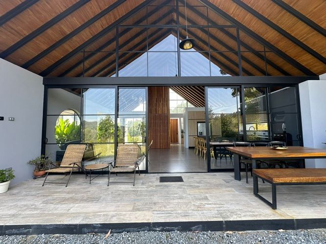 Casa de 3 alcobas en venta en El Retiro, 233 m² · foto 20 de 20