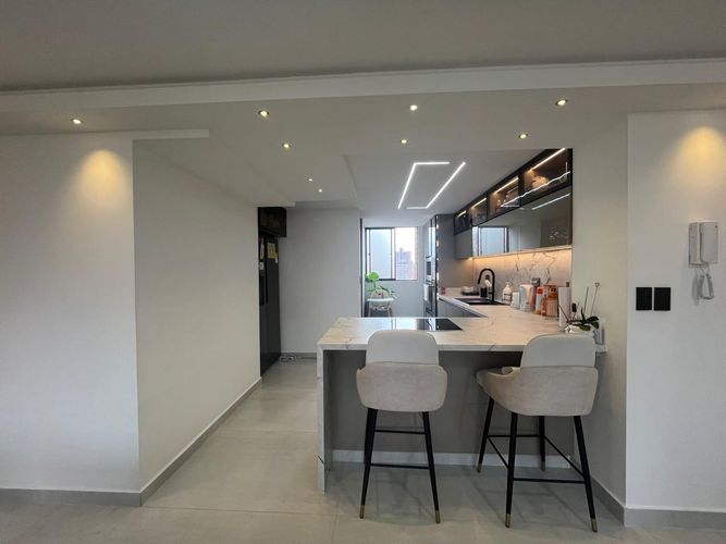 Apartamento de 3 alcobas en venta en El Poblado, Medellín, 102 m² · foto 6 de 17