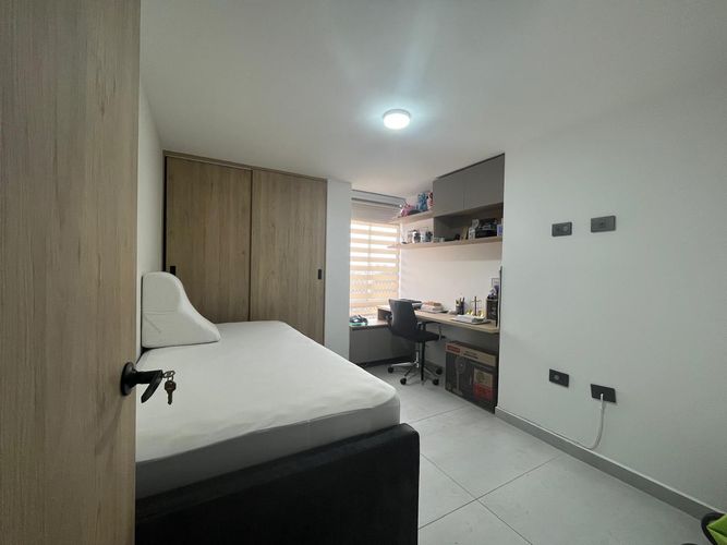 Apartamento de 3 alcobas en venta en El Poblado, Medellín, 102 m² · foto 12 de 17