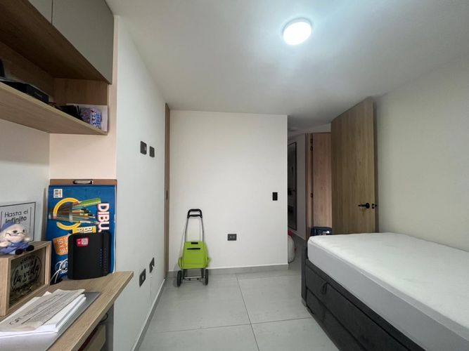 Apartamento de 3 alcobas en venta en El Poblado, Medellín, 102 m² · foto 15 de 17