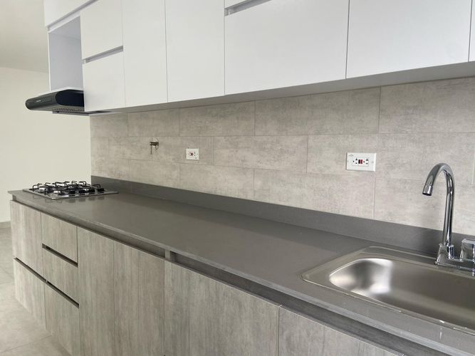 Apartamento de 2 alcobas en venta en Vegas De La Doctora, Sabaneta, 73 m² · foto 9 de 19