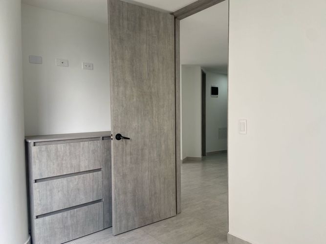 Apartamento de 2 alcobas en venta en Vegas De La Doctora, Sabaneta, 73 m² · foto 14 de 19