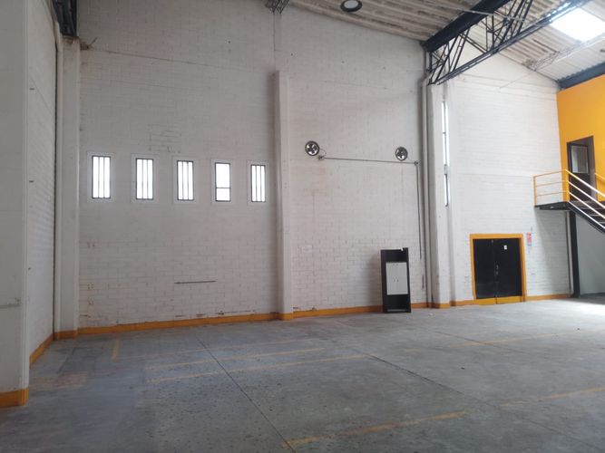 Bodega en arriendo en Mesa, Envigado, 1540 m² · foto 5 de 18