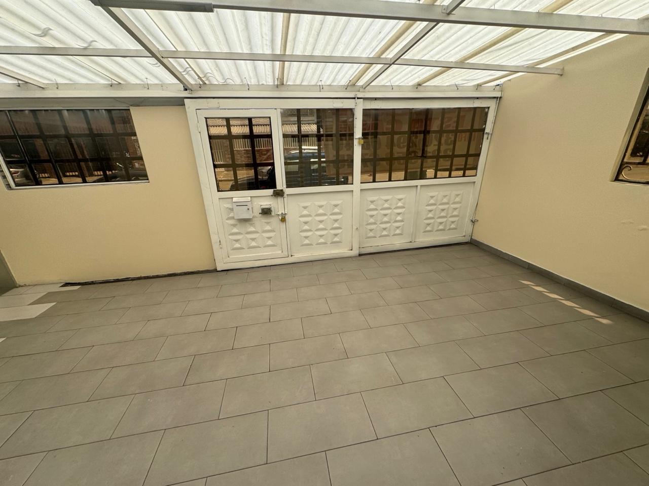 Casa en venta en Normandia, Bogotá · foto 13 de 19