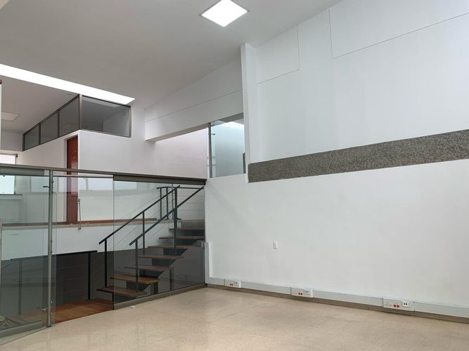 Oficina en arriendo en El Poblado, Medellín, 500 m² · foto 7 de 15