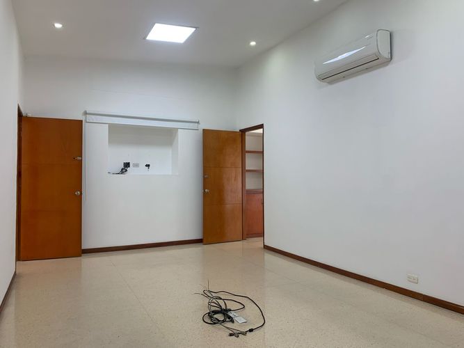 Oficina en arriendo en El Poblado, Medellín, 500 m² · foto 9 de 15