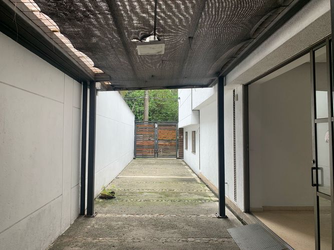Oficina en arriendo en El Poblado, Medellín, 500 m² · foto 15 de 15