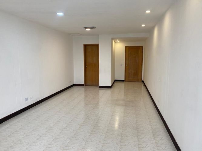 Oficina en arriendo en El Poblado, Medellín, 40 m² · foto 3 de 15