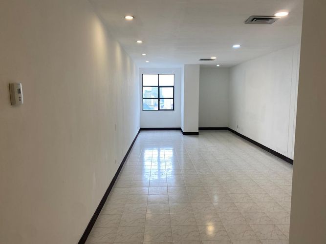 Oficina en arriendo en El Poblado, Medellín, 40 m² · foto 4 de 15