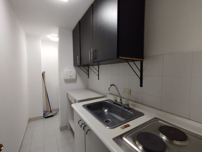 Oficina en arriendo en San Jose Sur, Pereira, 51 m² · foto 9 de 10