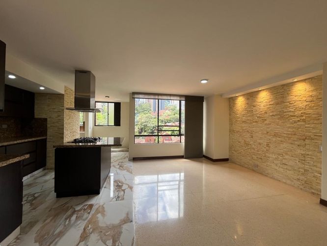 Apartamento de 3 alcobas en arriendo en El Poblado, Medellín, 145 m² · foto 4 de 19