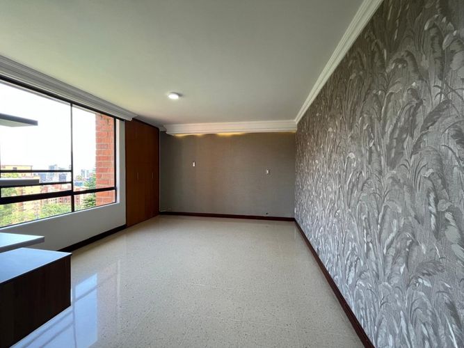 Apartamento de 3 alcobas en arriendo en El Poblado, Medellín, 145 m² · foto 13 de 19
