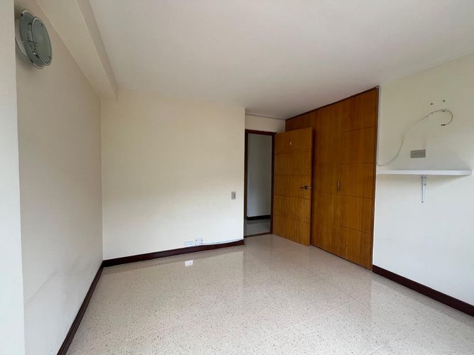 Apartamento de 3 alcobas en arriendo en El Poblado, Medellín, 145 m² · foto 14 de 19