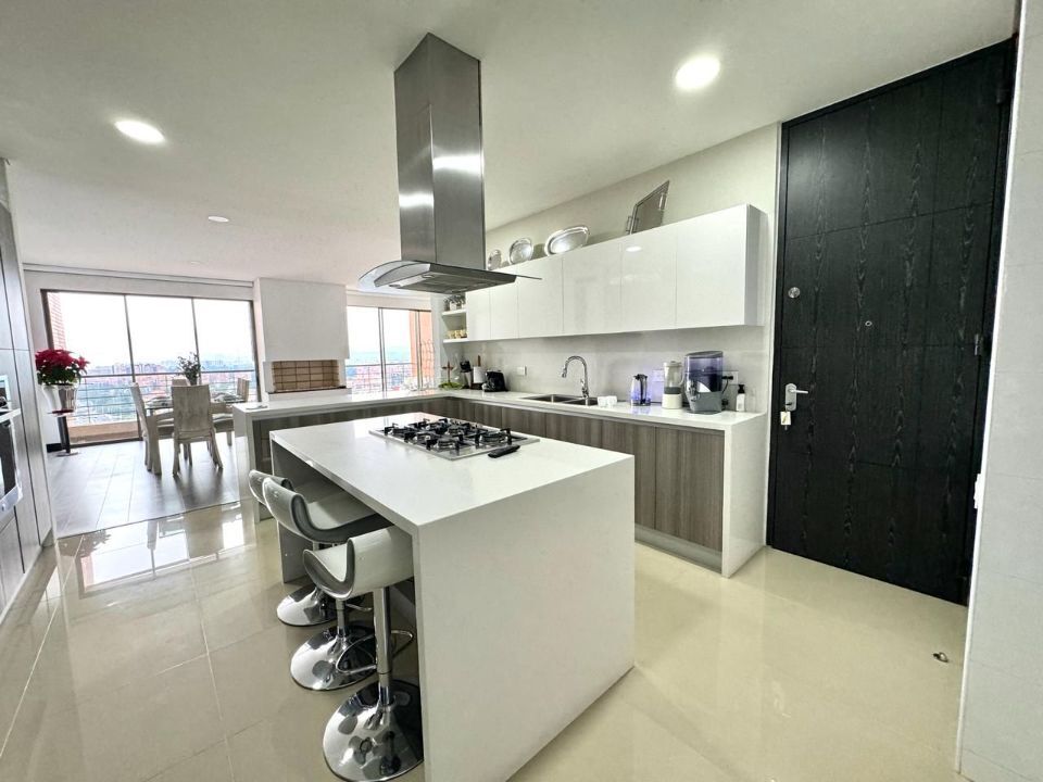 Apartamento en venta en Reserva De La Sierra, Bogotá · foto 5 de 23