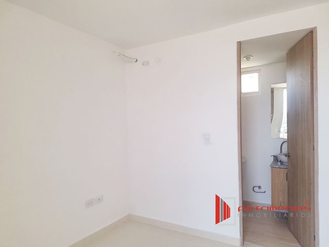 Apartamento de 3 alcobas en venta en Ub. Arboleda, Soledad, 62 m² · foto 12 de 24