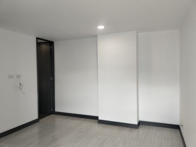 Apartamento en venta en El Poblado, Medellín · foto 5 de 16