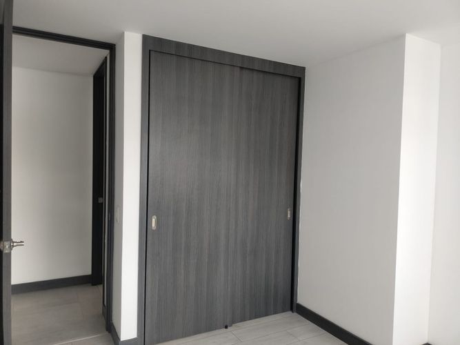 Apartamento en venta en El Poblado, Medellín · foto 12 de 16